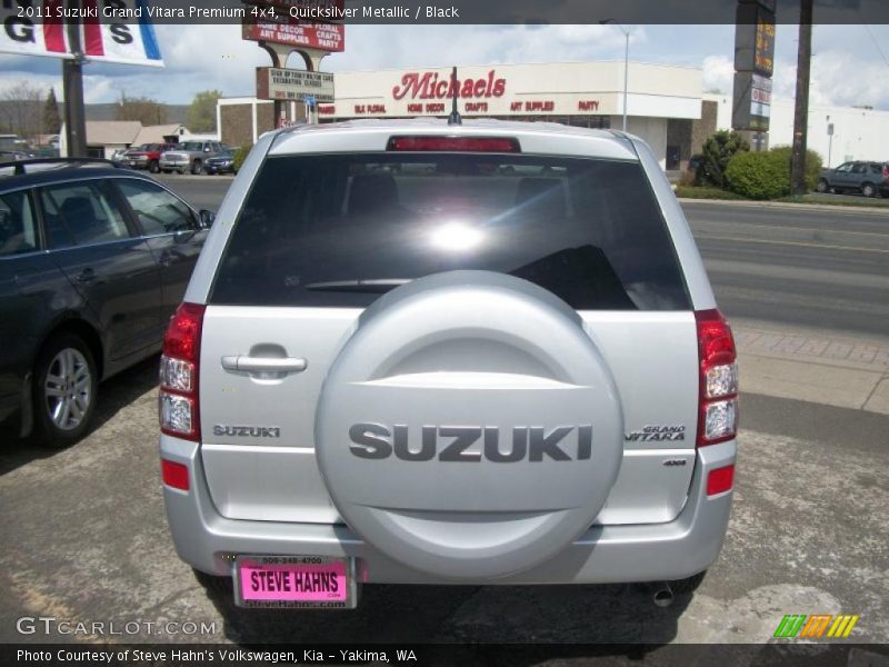 Quicksilver Metallic / Black 2011 Suzuki Grand Vitara Premium 4x4