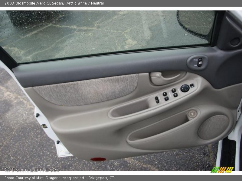 Door Panel of 2003 Alero GL Sedan