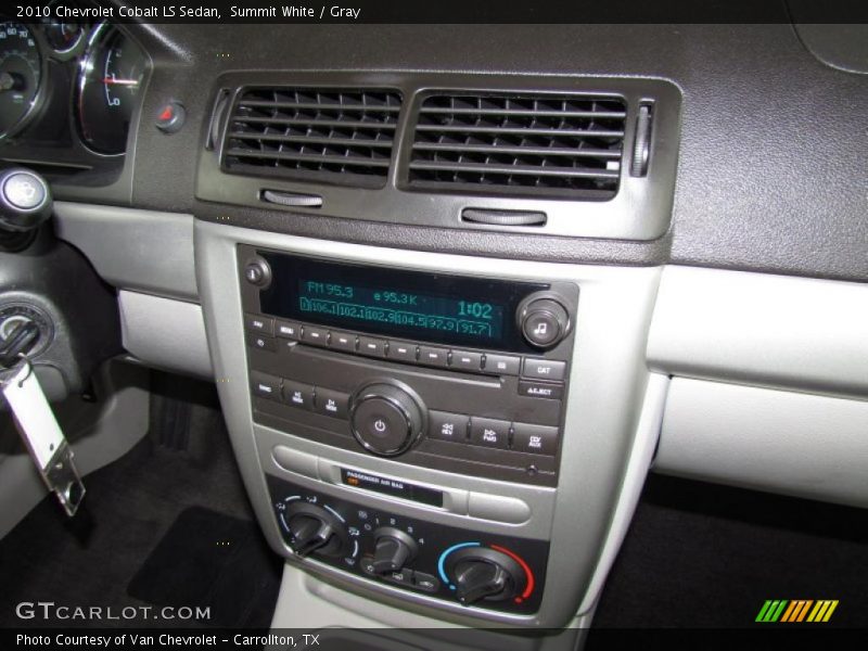 Summit White / Gray 2010 Chevrolet Cobalt LS Sedan