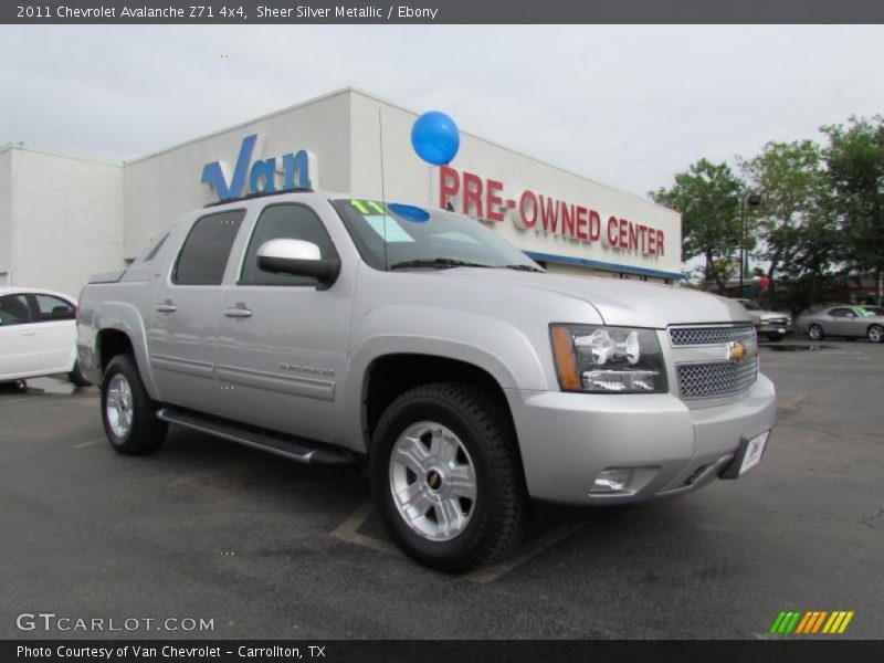 Sheer Silver Metallic / Ebony 2011 Chevrolet Avalanche Z71 4x4