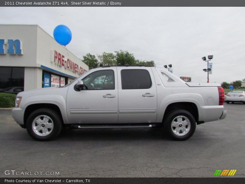 Sheer Silver Metallic / Ebony 2011 Chevrolet Avalanche Z71 4x4