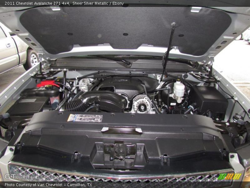 Sheer Silver Metallic / Ebony 2011 Chevrolet Avalanche Z71 4x4