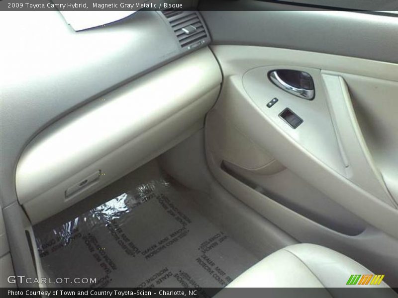 Magnetic Gray Metallic / Bisque 2009 Toyota Camry Hybrid