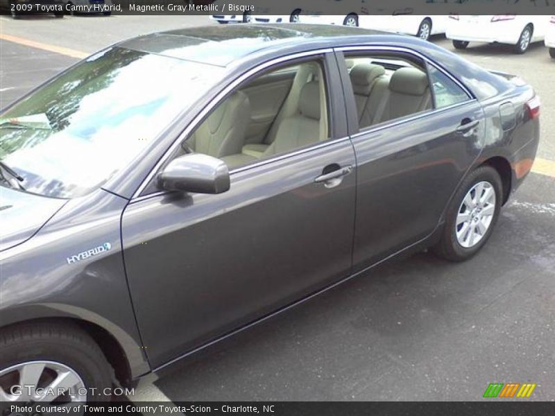 Magnetic Gray Metallic / Bisque 2009 Toyota Camry Hybrid