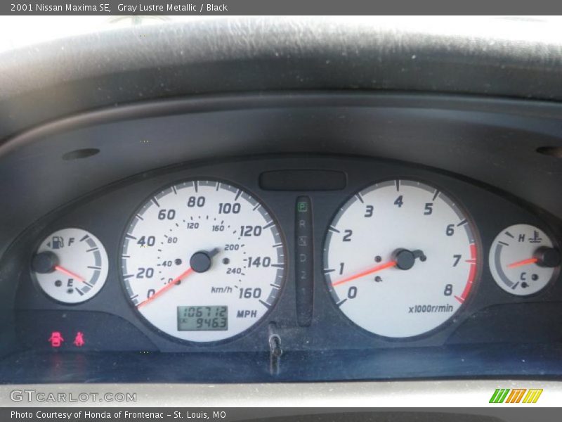 Gray Lustre Metallic / Black 2001 Nissan Maxima SE