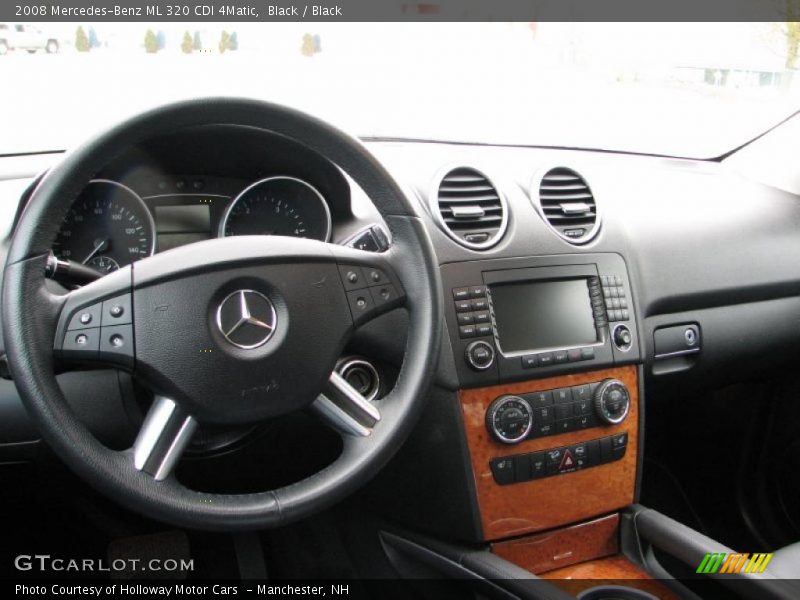 Dashboard of 2008 ML 320 CDI 4Matic