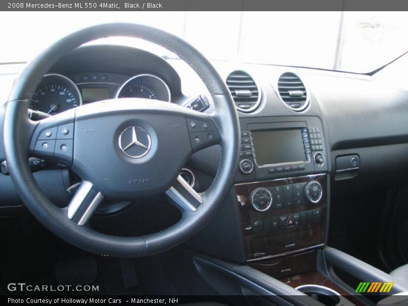  2008 ML 550 4Matic Steering Wheel