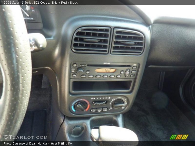 Bright Red / Black 2002 Saturn S Series SC2 Coupe