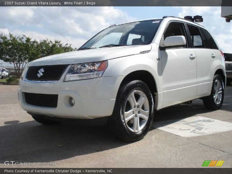 White Pearl / Beige 2007 Suzuki Grand Vitara Luxury
