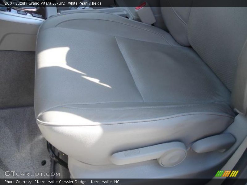 White Pearl / Beige 2007 Suzuki Grand Vitara Luxury