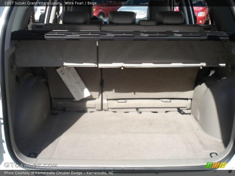 White Pearl / Beige 2007 Suzuki Grand Vitara Luxury