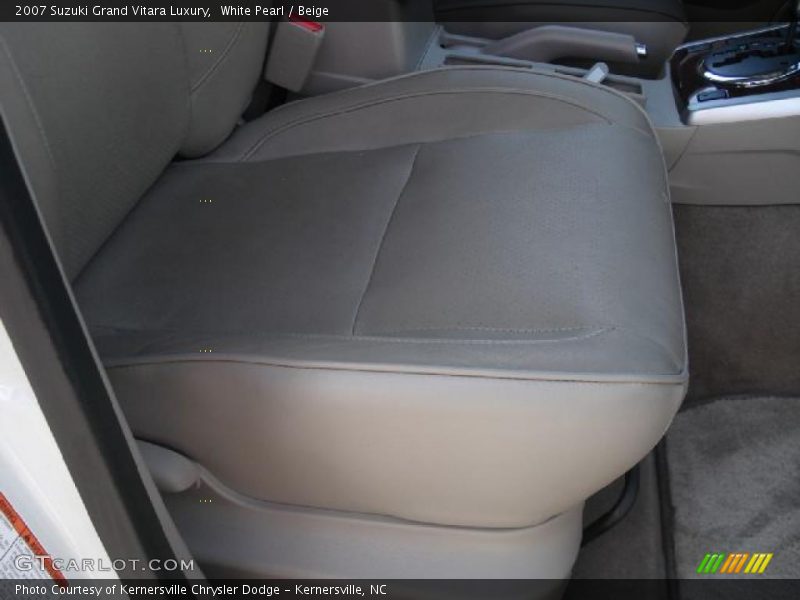White Pearl / Beige 2007 Suzuki Grand Vitara Luxury