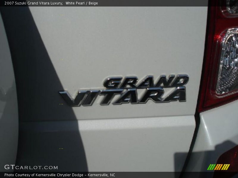 White Pearl / Beige 2007 Suzuki Grand Vitara Luxury