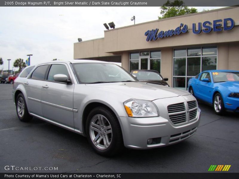 Bright Silver Metallic / Dark Slate Gray/Light Graystone 2005 Dodge Magnum R/T