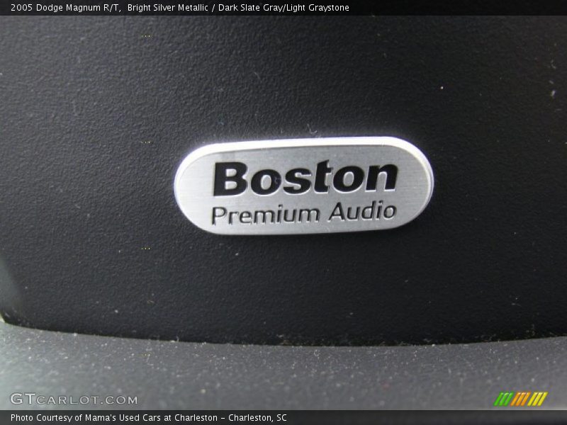 Bright Silver Metallic / Dark Slate Gray/Light Graystone 2005 Dodge Magnum R/T