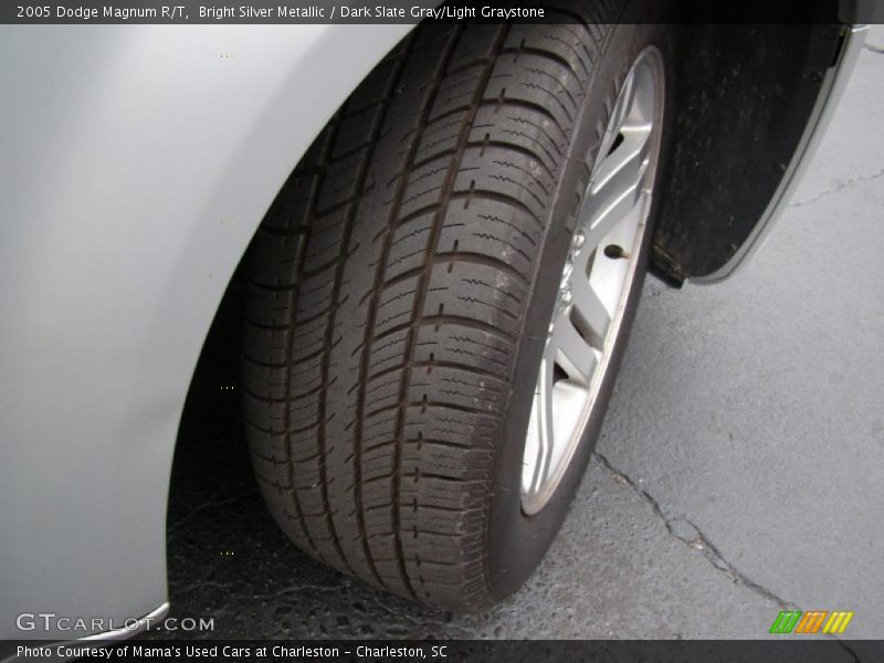 Bright Silver Metallic / Dark Slate Gray/Light Graystone 2005 Dodge Magnum R/T