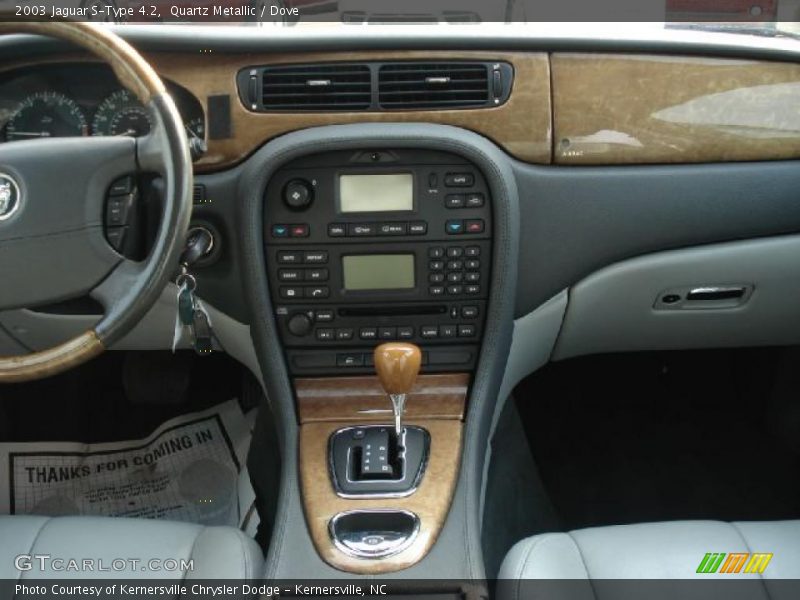 Quartz Metallic / Dove 2003 Jaguar S-Type 4.2