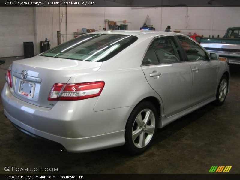 Classic Silver Metallic / Ash 2011 Toyota Camry SE