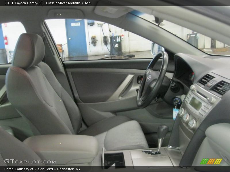 Classic Silver Metallic / Ash 2011 Toyota Camry SE