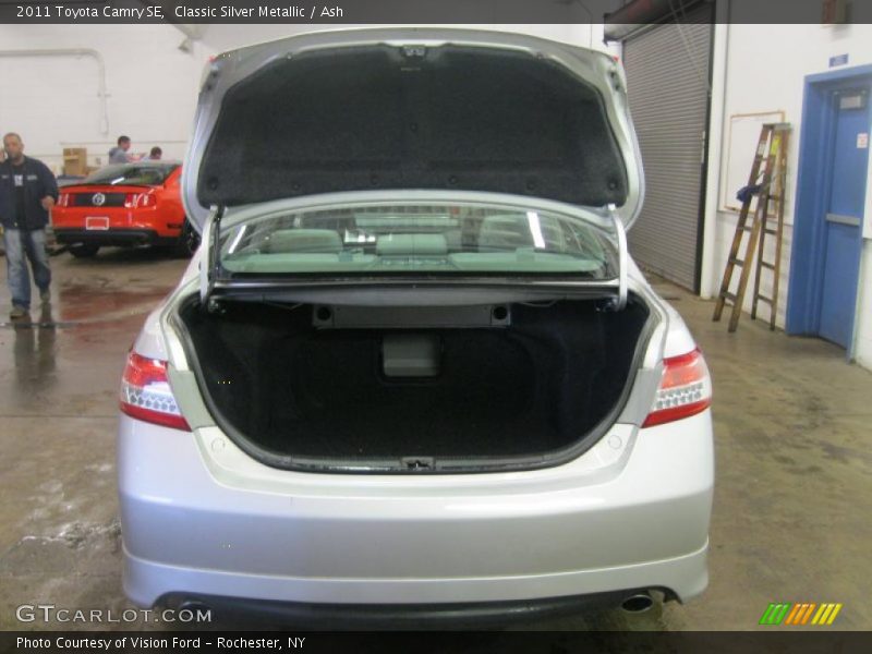 Classic Silver Metallic / Ash 2011 Toyota Camry SE