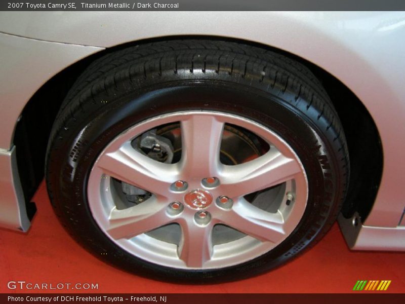 Titanium Metallic / Dark Charcoal 2007 Toyota Camry SE