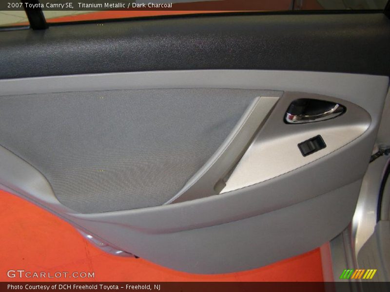 Titanium Metallic / Dark Charcoal 2007 Toyota Camry SE
