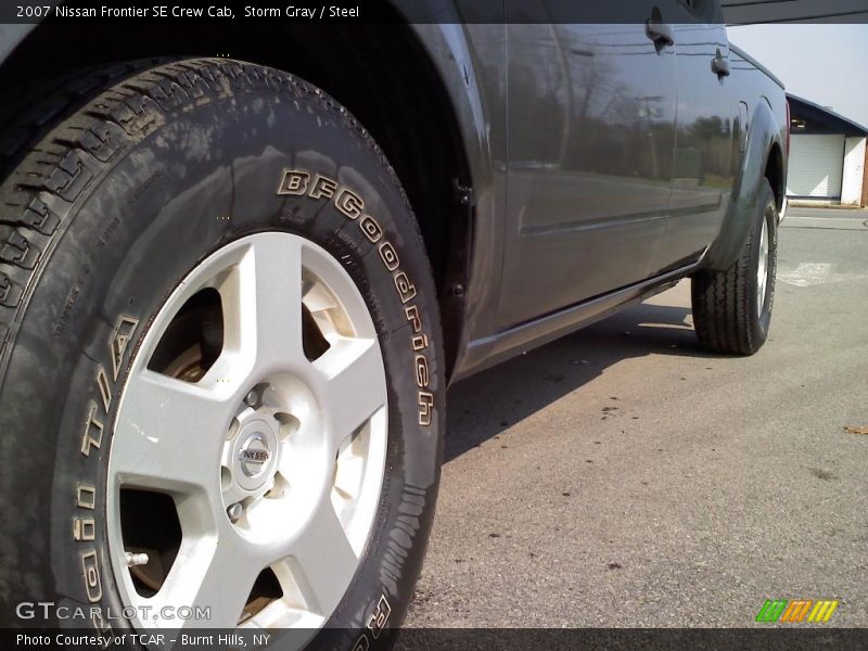 Storm Gray / Steel 2007 Nissan Frontier SE Crew Cab
