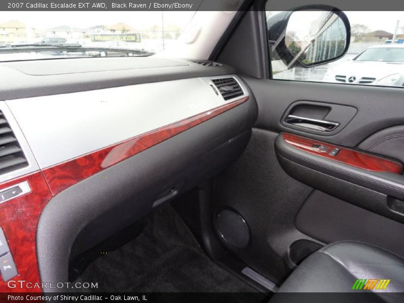 Black Raven / Ebony/Ebony 2007 Cadillac Escalade EXT AWD
