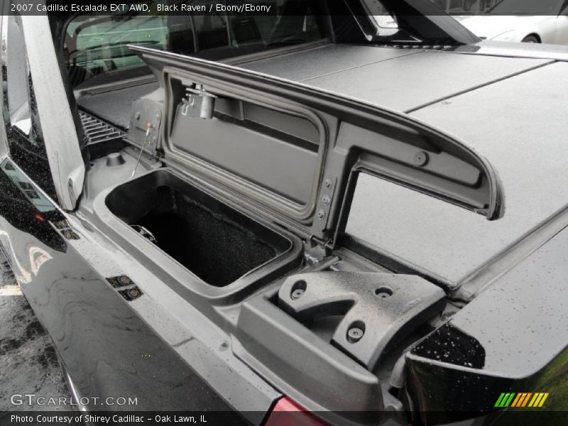 Black Raven / Ebony/Ebony 2007 Cadillac Escalade EXT AWD
