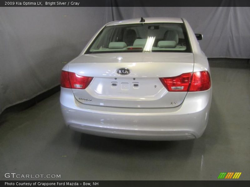 Bright Silver / Gray 2009 Kia Optima LX