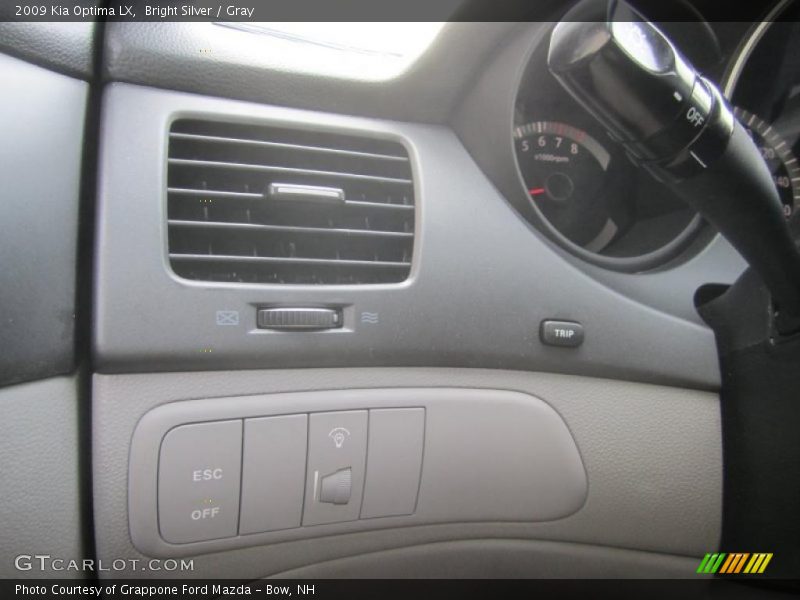 Bright Silver / Gray 2009 Kia Optima LX