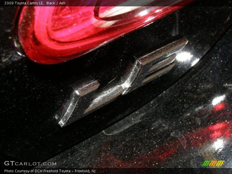 Black / Ash 2009 Toyota Camry LE