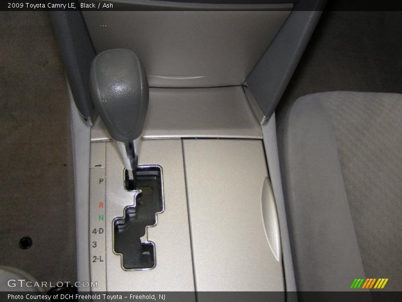 Black / Ash 2009 Toyota Camry LE