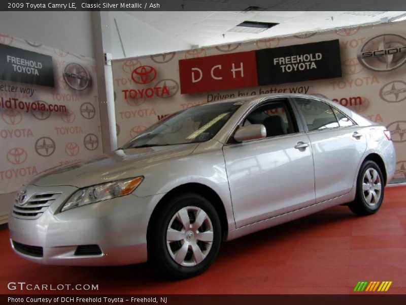 Classic Silver Metallic / Ash 2009 Toyota Camry LE