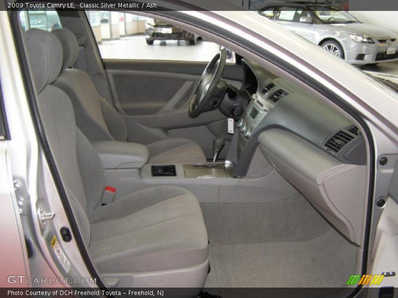 Classic Silver Metallic / Ash 2009 Toyota Camry LE