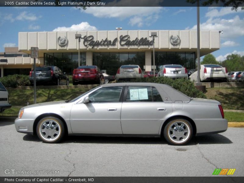 Light Platinum / Dark Gray 2005 Cadillac DeVille Sedan