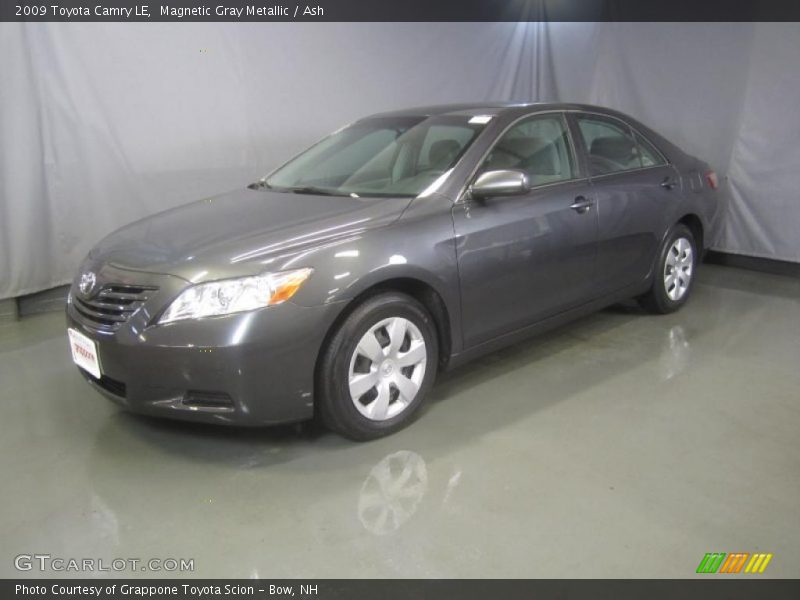 Magnetic Gray Metallic / Ash 2009 Toyota Camry LE