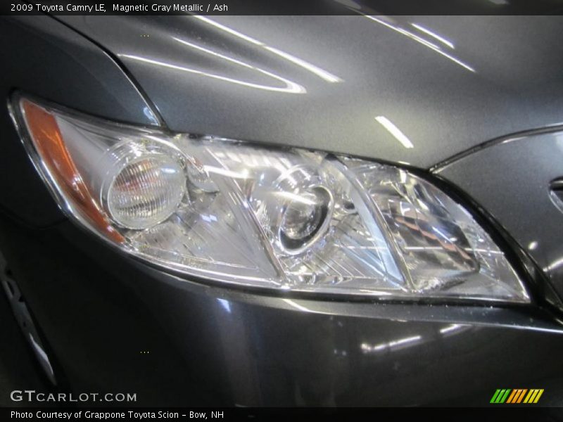 Magnetic Gray Metallic / Ash 2009 Toyota Camry LE