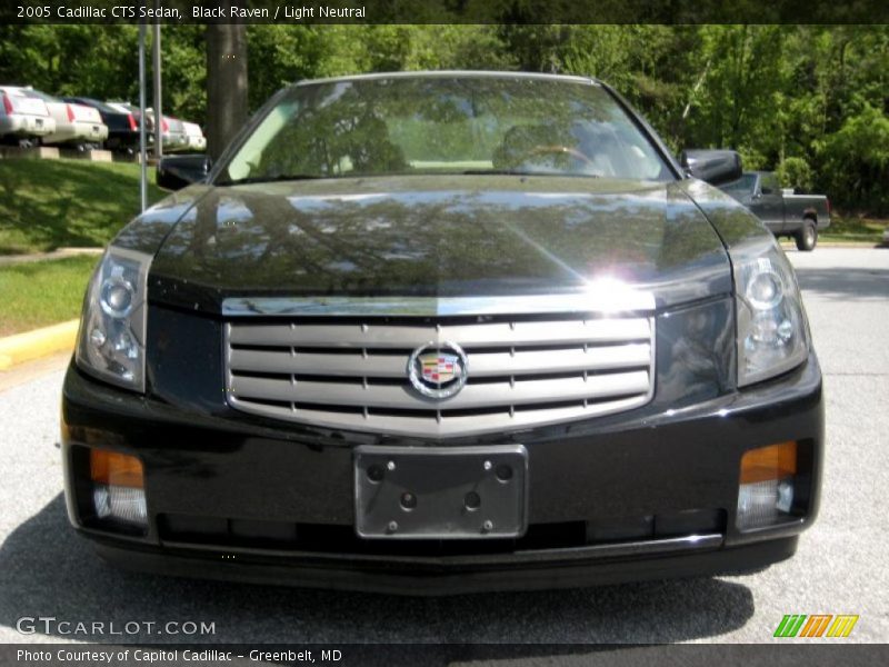 Black Raven / Light Neutral 2005 Cadillac CTS Sedan