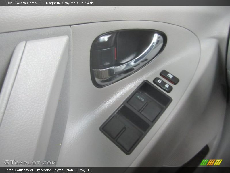 Magnetic Gray Metallic / Ash 2009 Toyota Camry LE