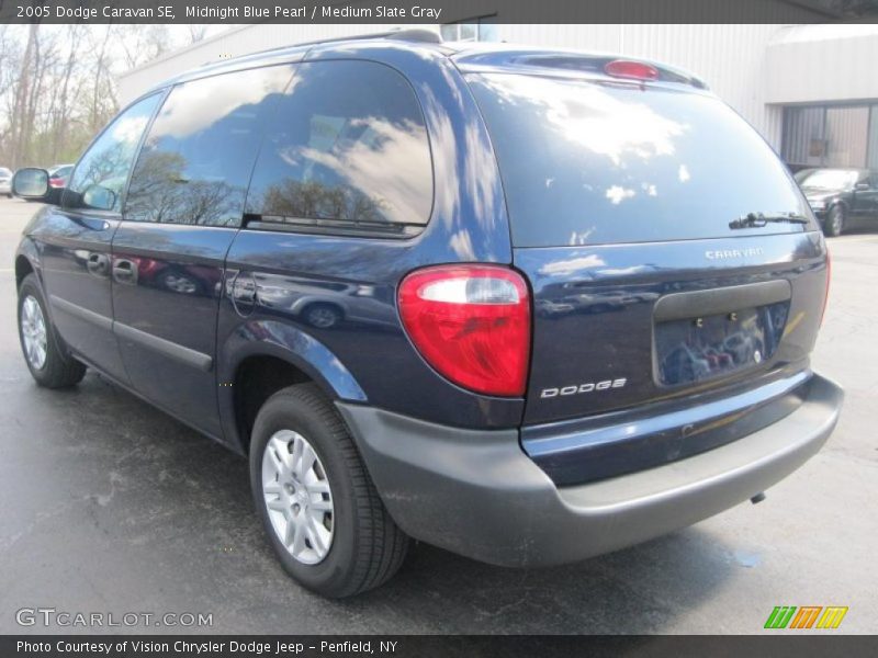 Midnight Blue Pearl / Medium Slate Gray 2005 Dodge Caravan SE