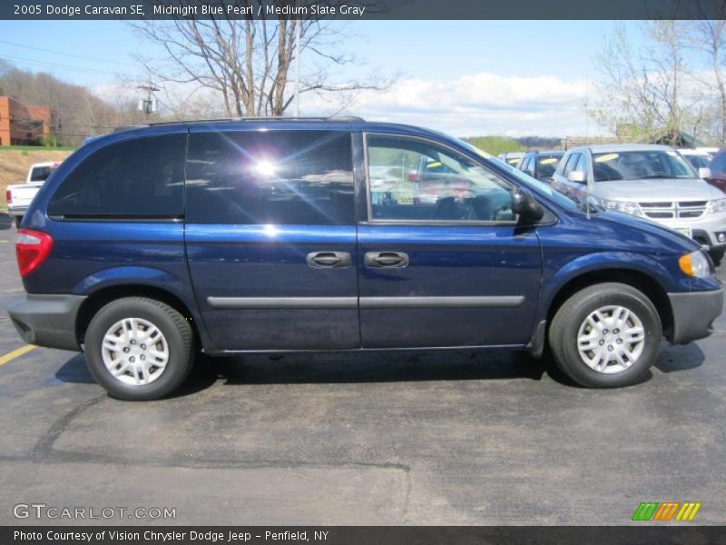  2005 Caravan SE Midnight Blue Pearl
