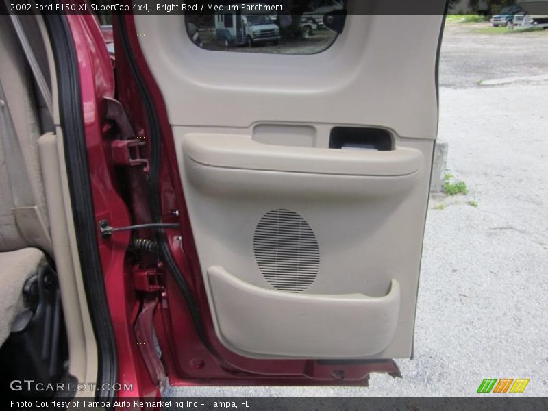 Bright Red / Medium Parchment 2002 Ford F150 XL SuperCab 4x4