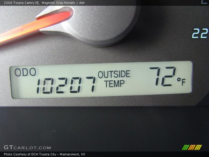 Magnetic Gray Metallic / Ash 2009 Toyota Camry SE