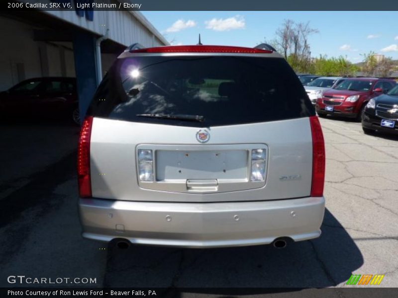 Light Platinum / Ebony 2006 Cadillac SRX V6