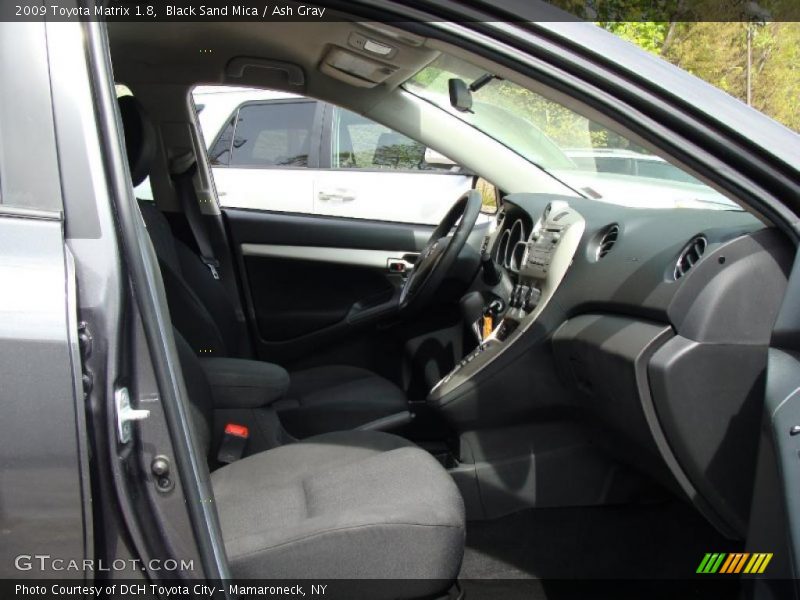 Black Sand Mica / Ash Gray 2009 Toyota Matrix 1.8