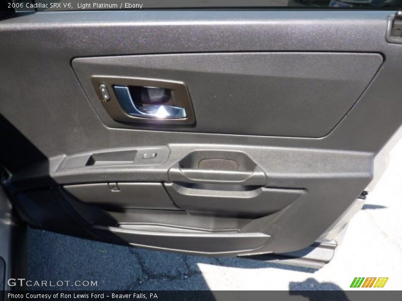 Light Platinum / Ebony 2006 Cadillac SRX V6