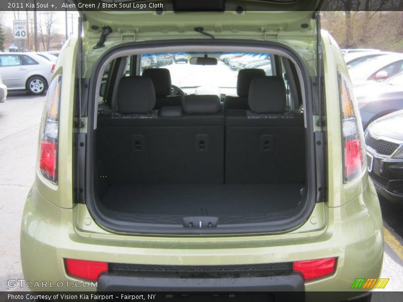 Alien Green / Black Soul Logo Cloth 2011 Kia Soul +