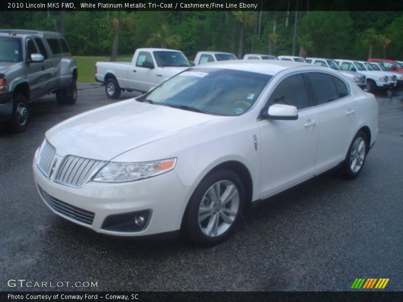 White Platinum Metallic Tri-Coat / Cashmere/Fine Line Ebony 2010 Lincoln MKS FWD