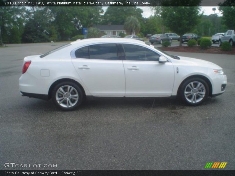 White Platinum Metallic Tri-Coat / Cashmere/Fine Line Ebony 2010 Lincoln MKS FWD